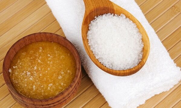 Μέλι και αλάτι που χρησιμοποιούνται για τη θεραπεία της οστεοαρθρίτιδας του γόνατος