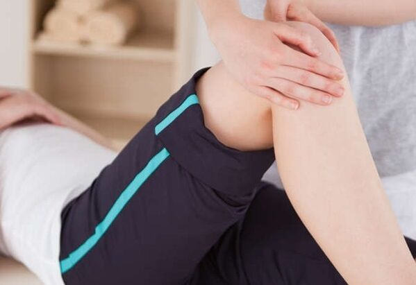 Μασάζ άρθρωσης στο γόνατο για την οστεοαρθρίτιδα